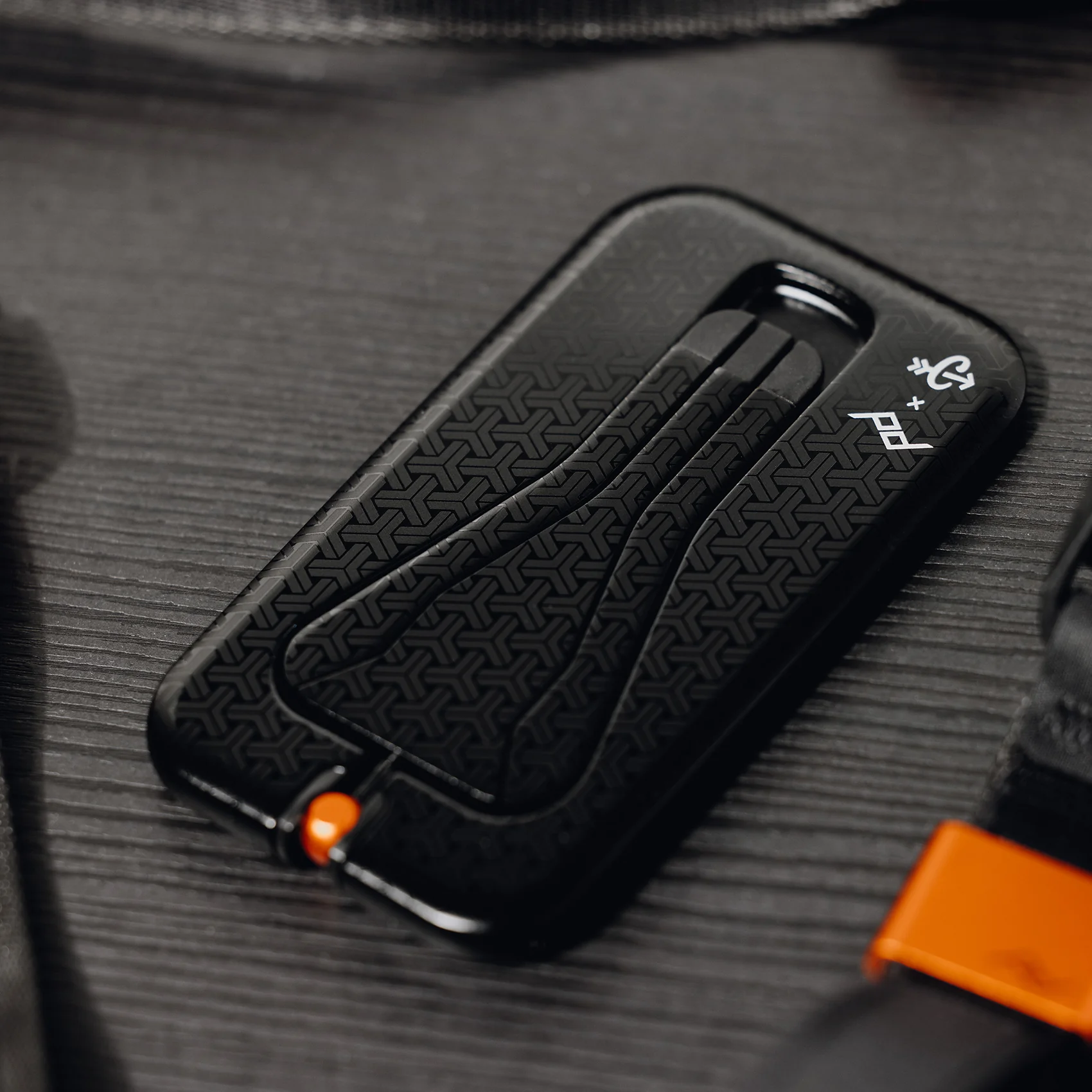 carryology-mobiletripod-159A0581